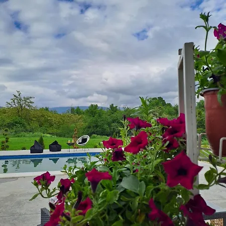 別荘 Mountain Villa, Pool, Nature 